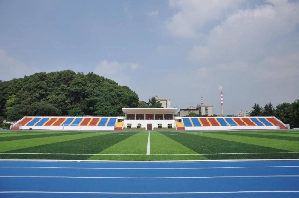 学校操场